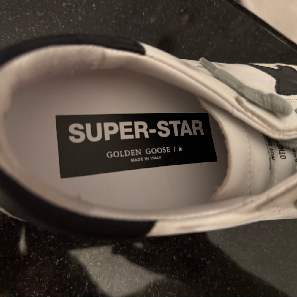 NIB Golden Goose Super Star leather sneakers. Size 39 - Picture 6 of 8